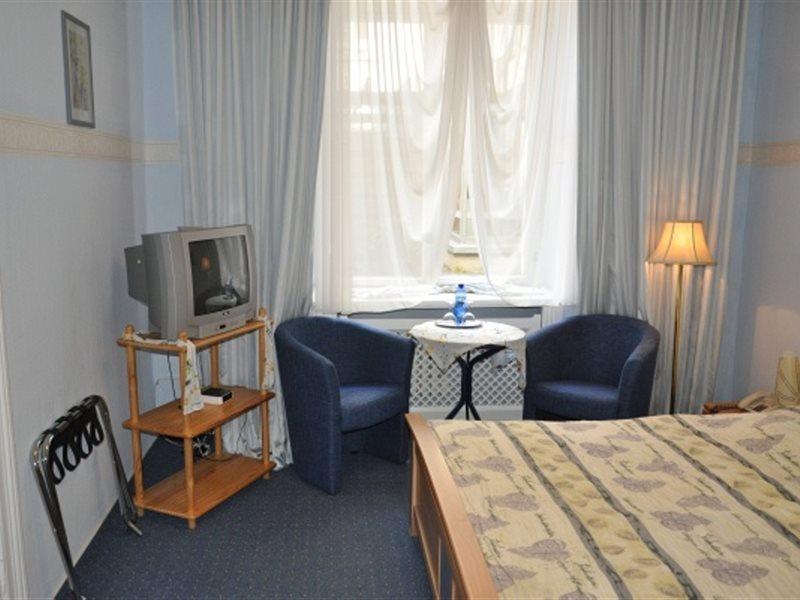 Hotel Pension Savoy Near Kurfuerstendamm Berlin Extérieur photo