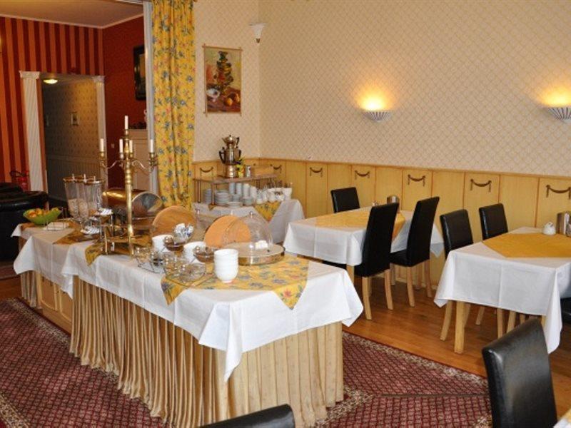 Hotel Pension Savoy Near Kurfuerstendamm Berlin Extérieur photo