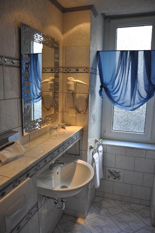 Hotel Pension Savoy Near Kurfuerstendamm Berlin Chambre photo