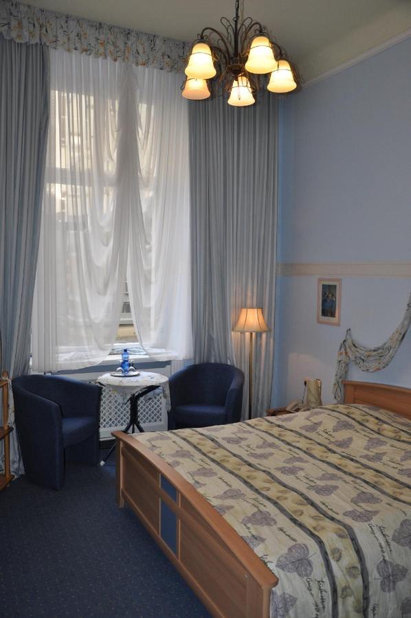 Hotel Pension Savoy Near Kurfuerstendamm Berlin Chambre photo